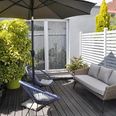 Πανσιόν Hofgarten Rosa