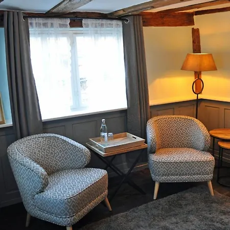 בית הארחה Hofgarten Rosa 3*