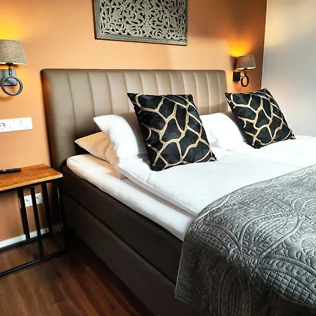 Hofgarten Rosa Gæstehus Ilbesheim bei Landau in der Pfalz