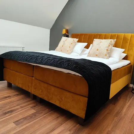 بيت ضيافة Hofgarten Rosa 3*