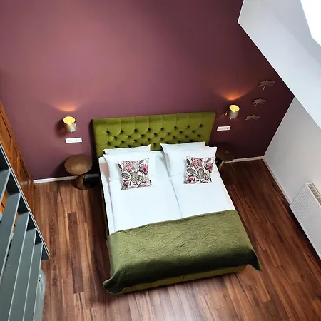 Hofgarten Rosa 3*