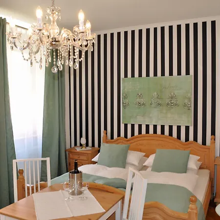 בית הארחה Hofgarten Rosa Ilbesheim bei Landau in der Pfalz