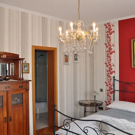 Hofgarten Rosa Gæstehus