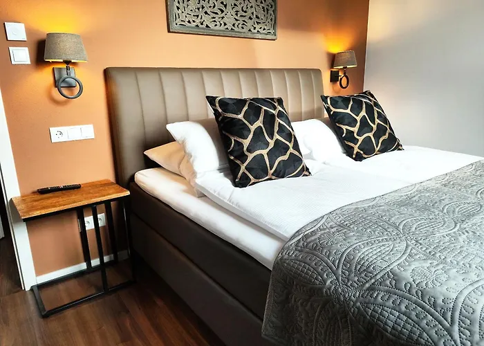 Hofgarten Rosa Gasthof Ilbesheim bei Landau in der Pfalz