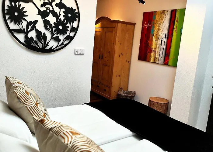 Gasthof Hofgarten Rosa Ilbesheim bei Landau in der Pfalz