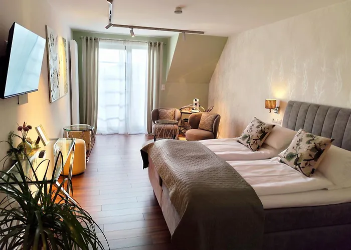 Hofgarten Rosa Ilbesheim bei Landau in der Pfalz